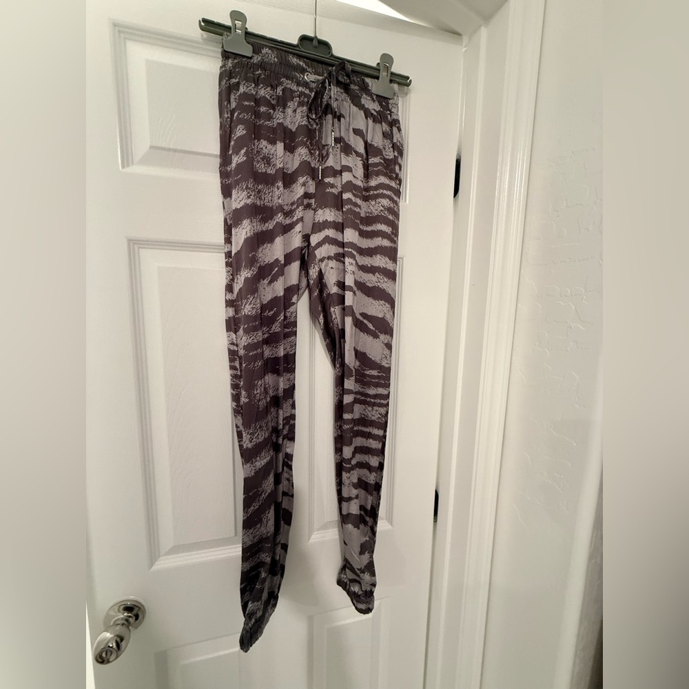 Maniere De Voir Gray Striped Joggers